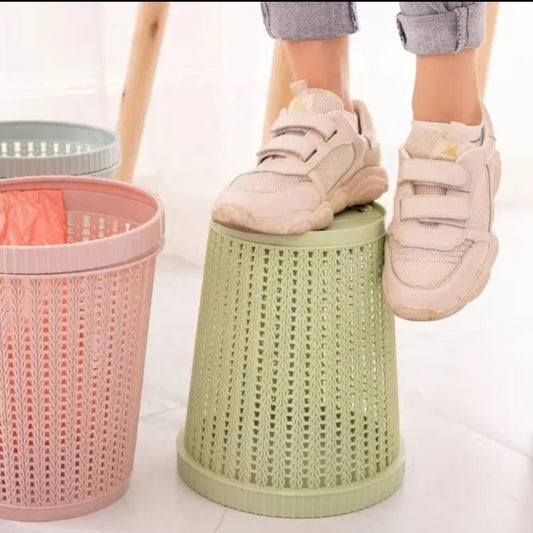 TrashEase – Premium Smart Bin with Built-in Bag Dispenser